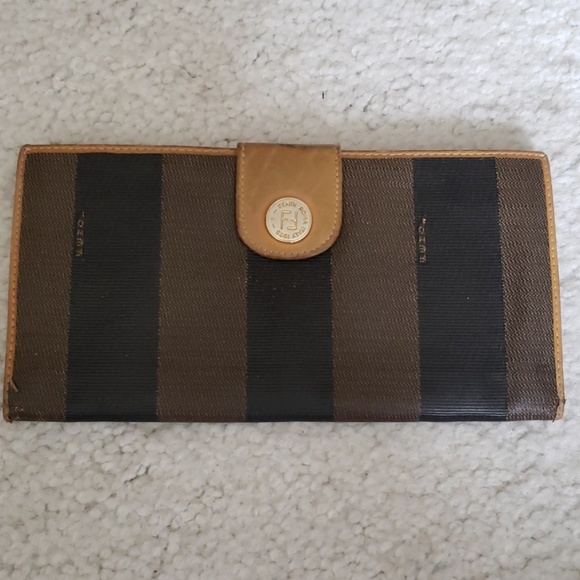 Fendi Handbags - Vintage Fendi Wallet